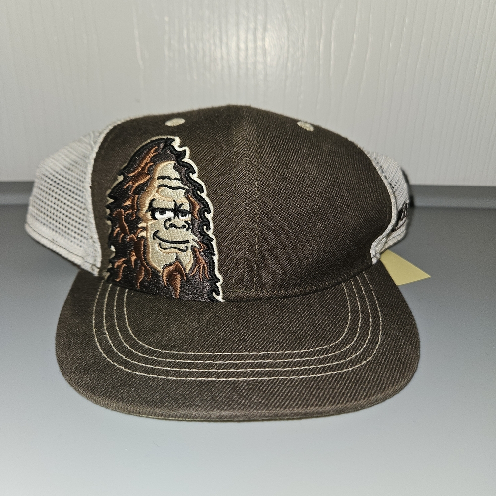 Kids Brown and White Bigfoot Mesh Hat